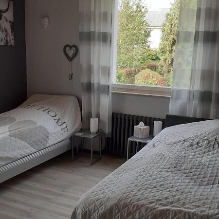 Ferienwohnung Silk Niederkruechten ภายนอก รูปภาพ