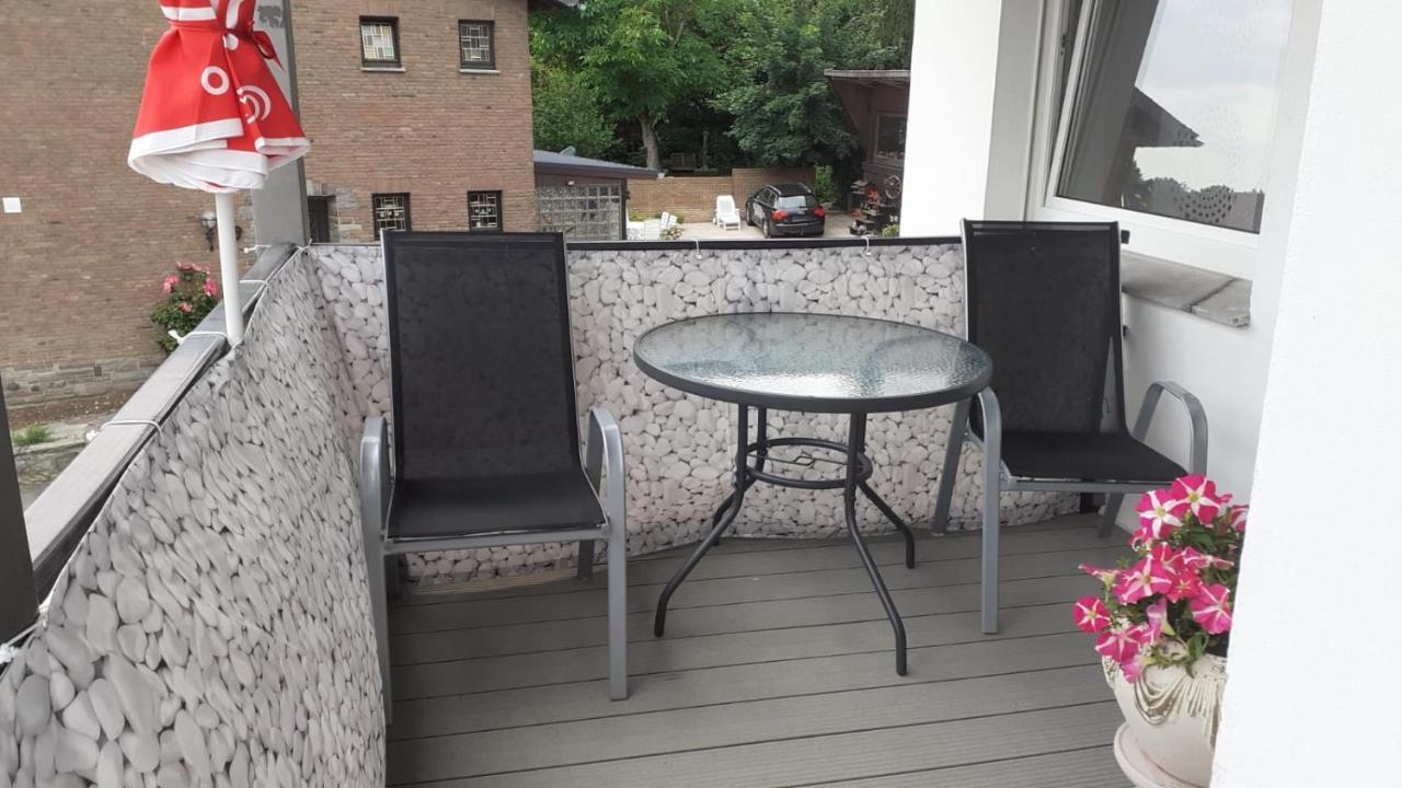 Ferienwohnung Silk Niederkruechten ภายนอก รูปภาพ